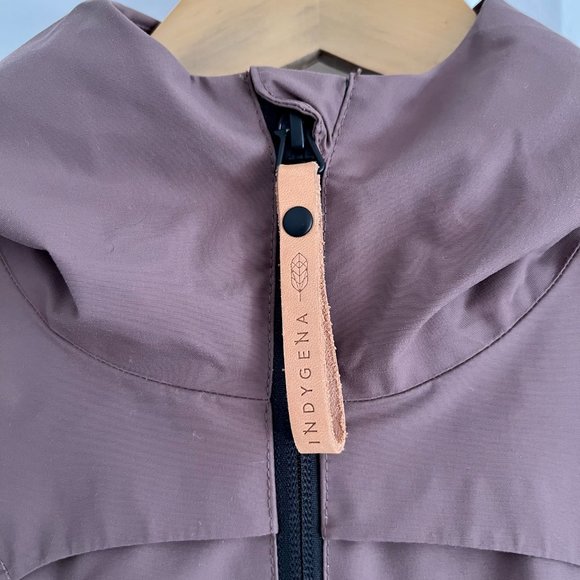 Women's Hooded Jacket in Plum - Picture 3 of 10